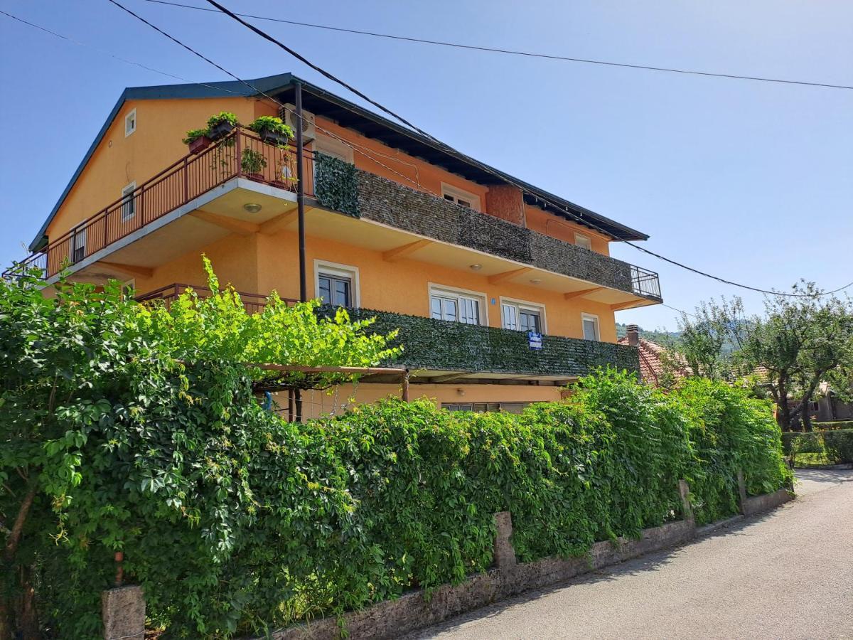 Apartments Mirkovic Cetinje Esterno foto