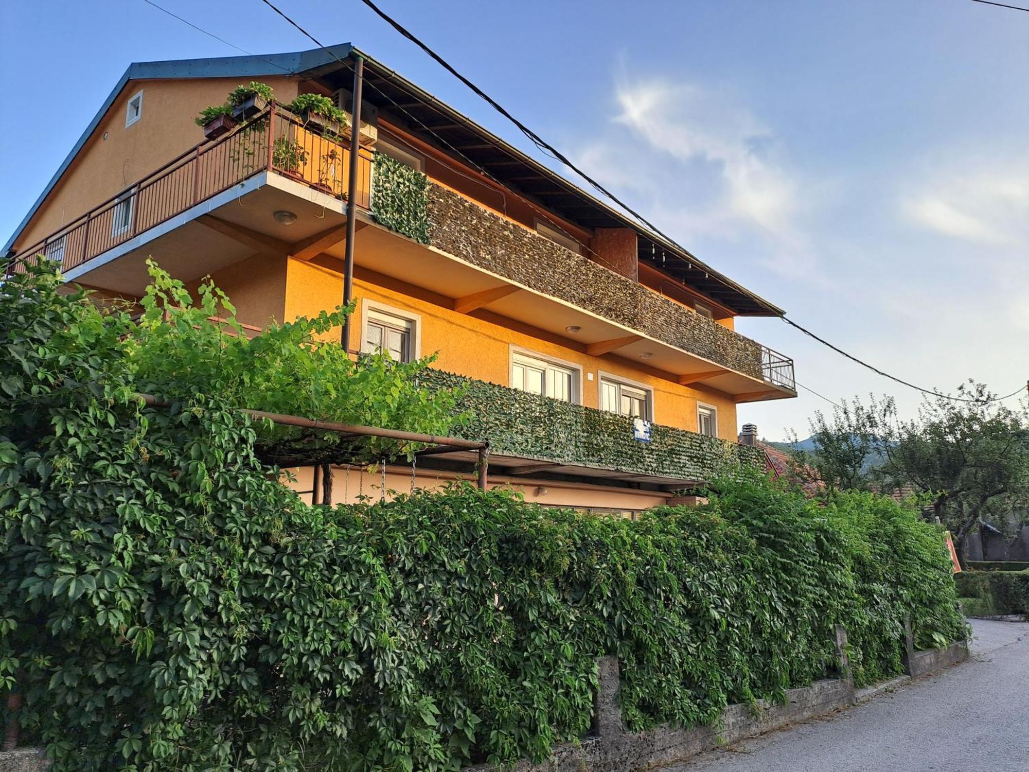 Apartments Mirkovic Cetinje Esterno foto