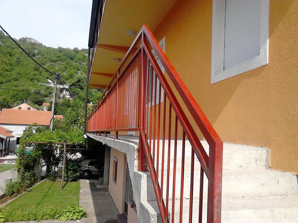 Apartments Mirkovic Cetinje Esterno foto