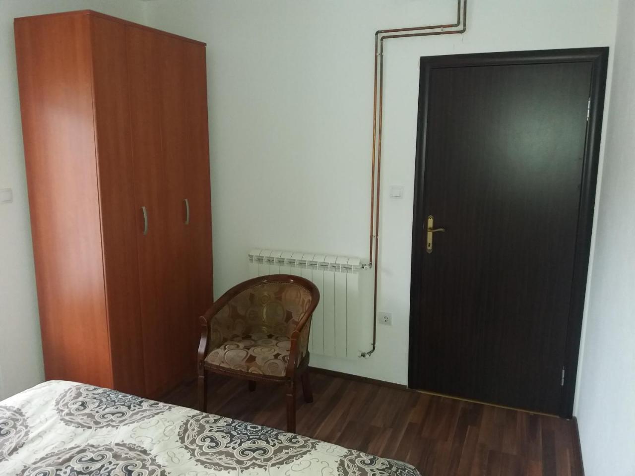 Apartments Mirkovic Cetinje Esterno foto