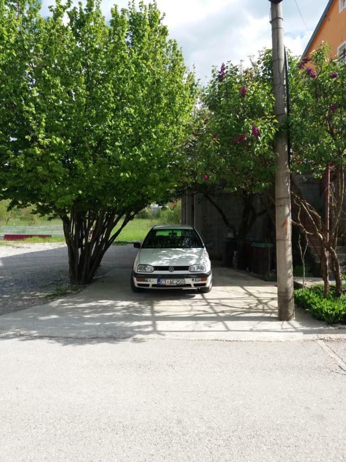 Apartments Mirkovic Cetinje Esterno foto