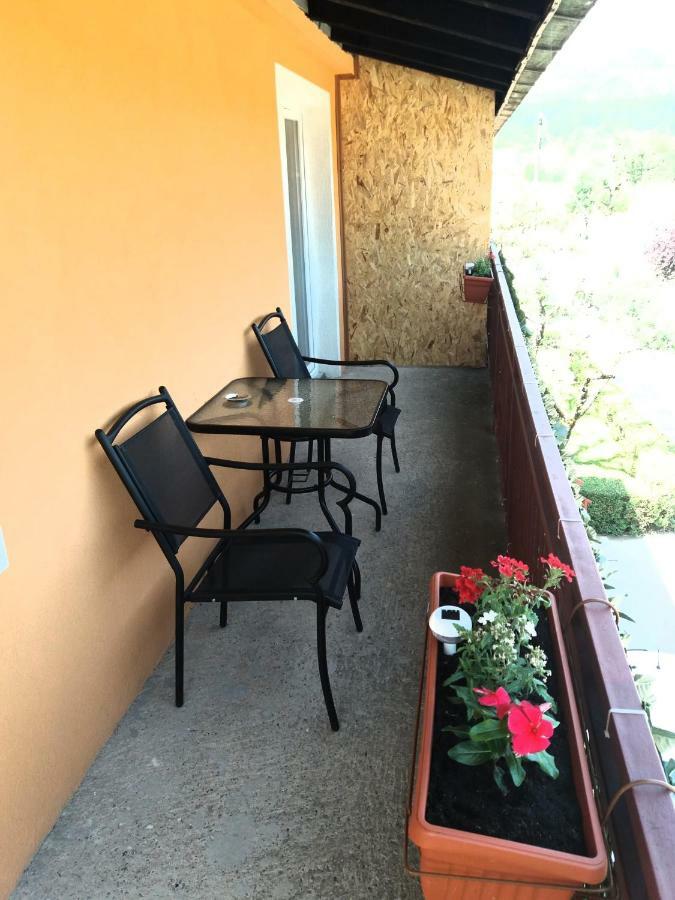 Apartments Mirkovic Cetinje Esterno foto