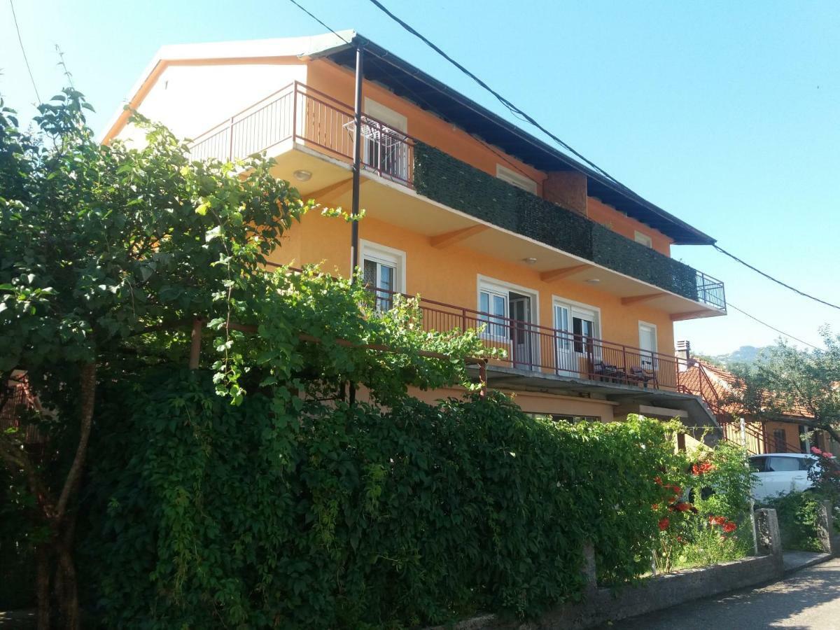 Apartments Mirkovic Cetinje Esterno foto