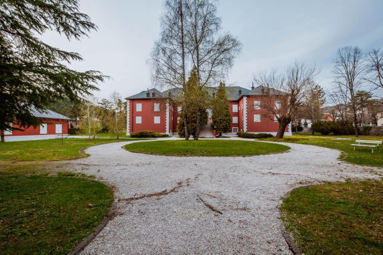 Apartments Mirkovic Cetinje Esterno foto